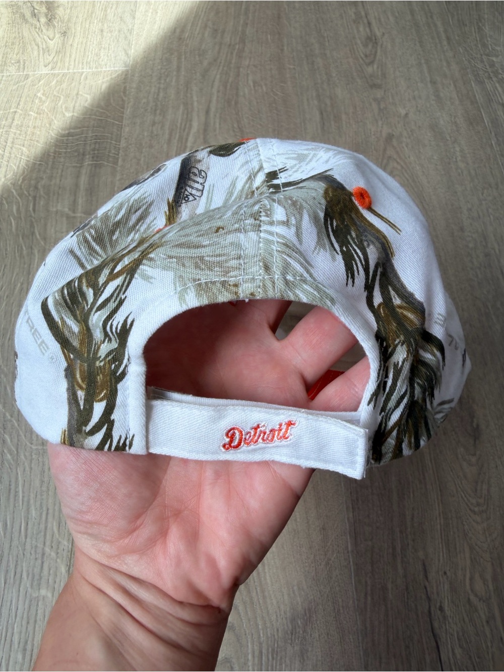 Realtree Detroit Hat - Picture 2 of 3